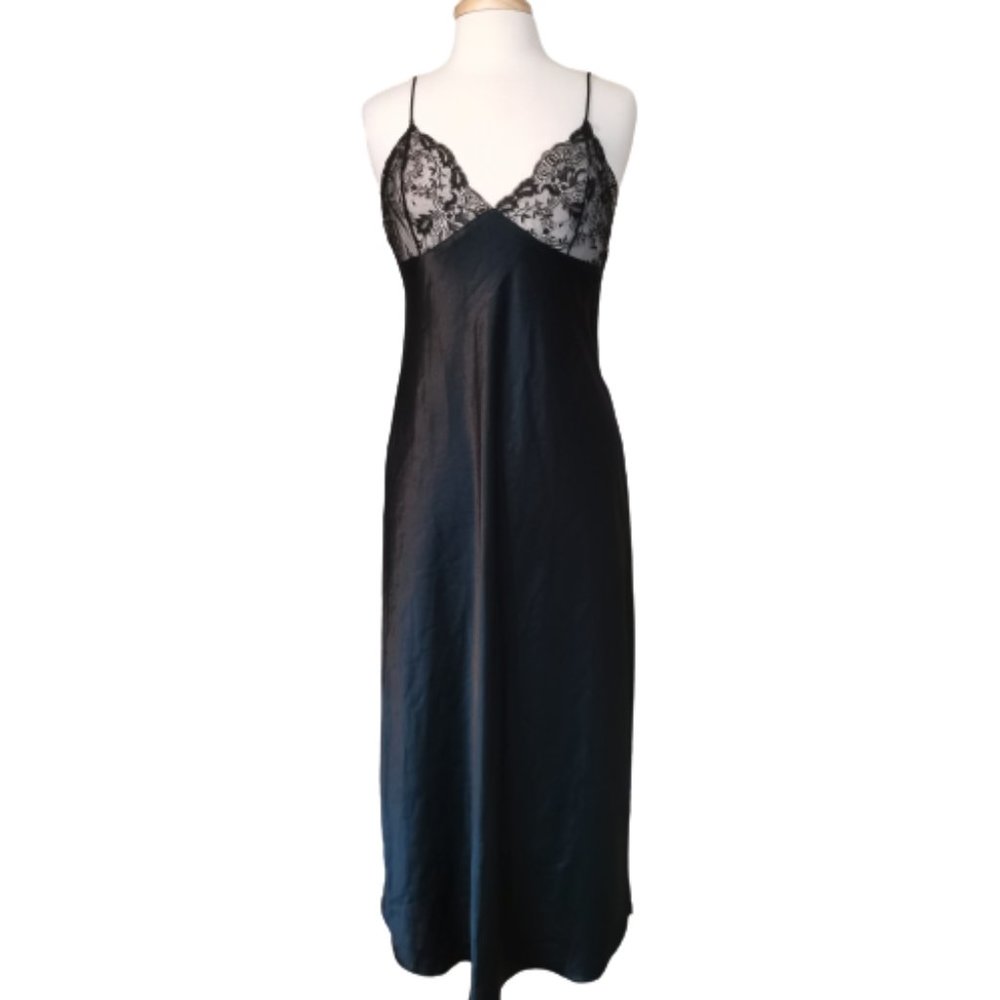 Vintage 90s CALVIN KLEIN Vintage Black Satin/Chantilly Lace Nightgown